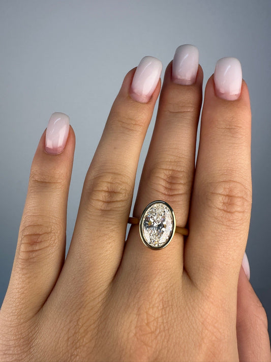14k Gold Oval Bezel Diamond Ring - Ryan Diamonds LA