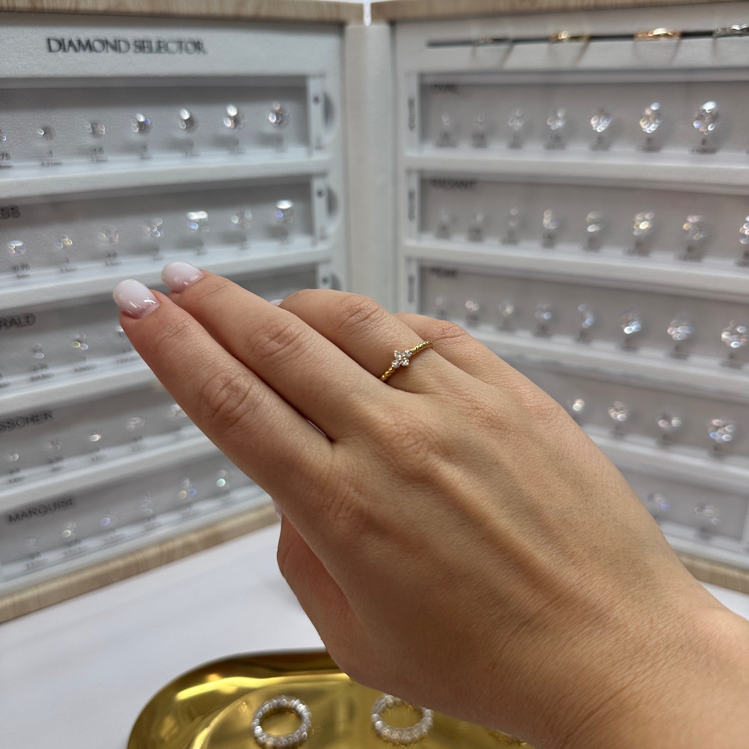 18K Clover Diamond Beaded Ring - Ryan Diamonds LA